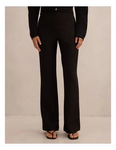 Maia Flared pants in Black