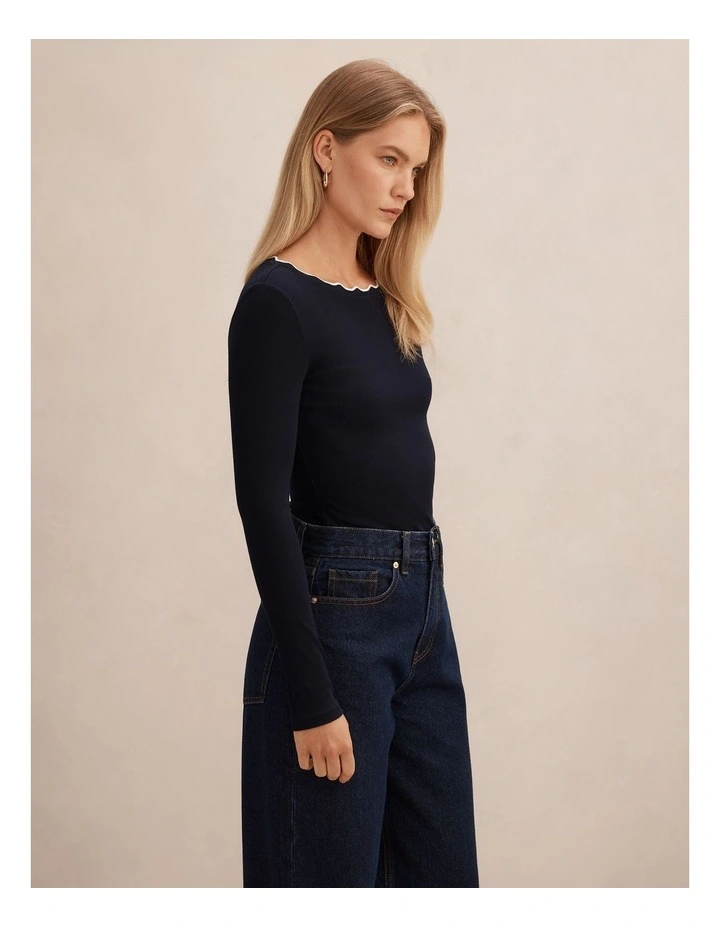 Rebecca Scallop Long Sleeves Top in Navy and Porcelain image 3