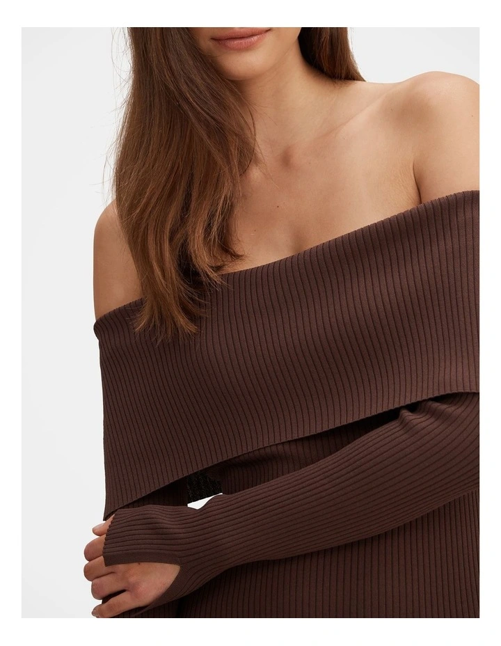Bobbie Bardot Neck Knitted Dress in Brown image 4