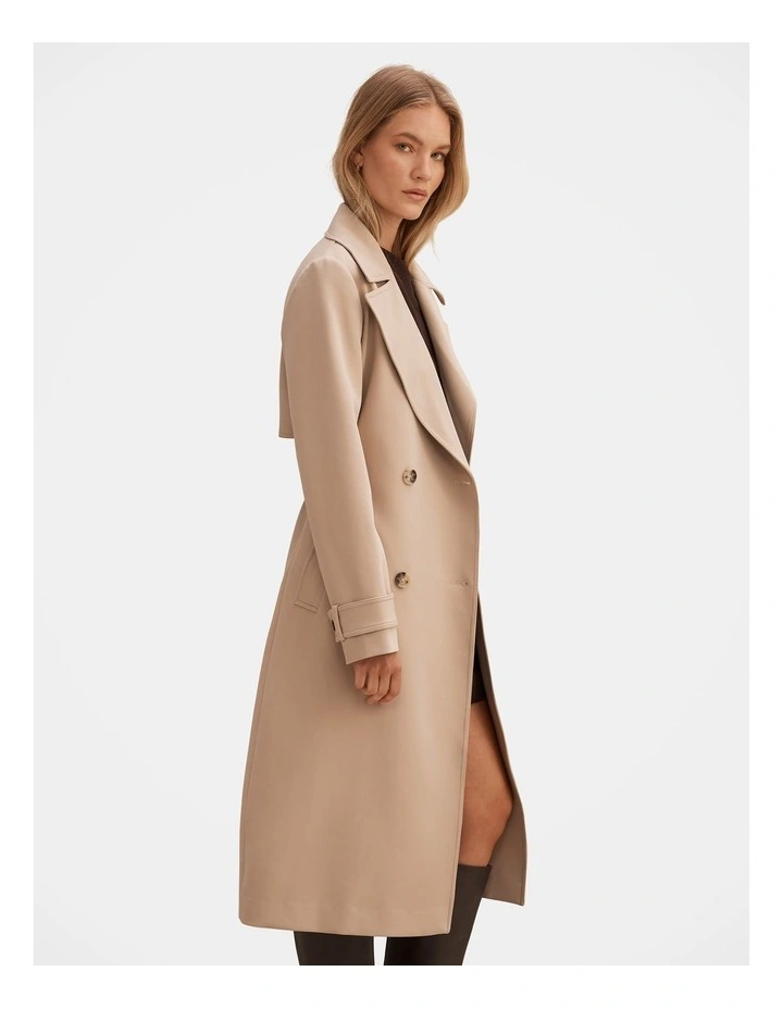 Lilah Trench Coat in Beige image 3