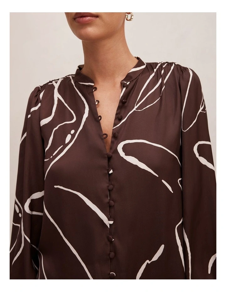 Savannah Button Up Blouse in Chocolate image 4