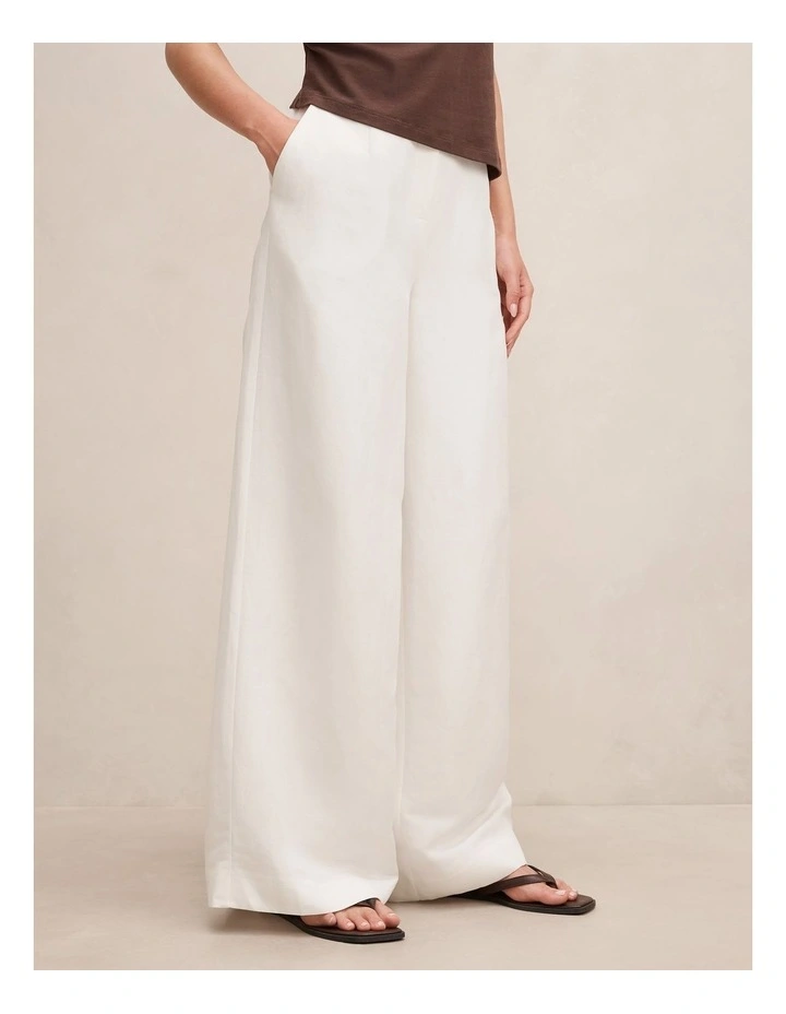 Matilda Linen Blend Wide Leg Pants in Porcelain image 3