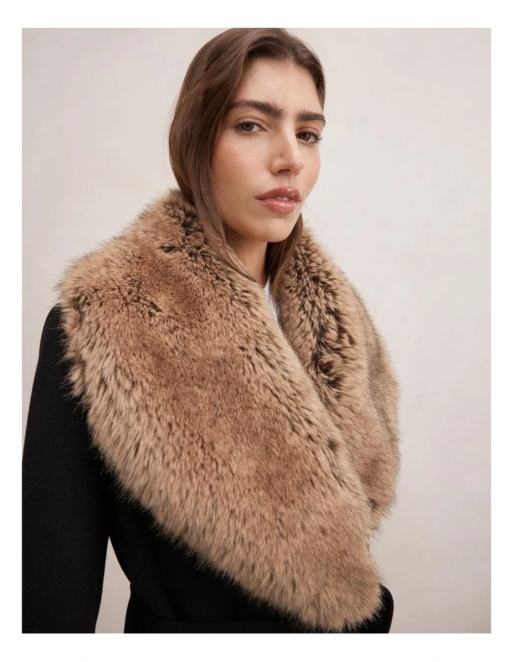 Shelby Fur Collar Coat in Black and Camel image 4