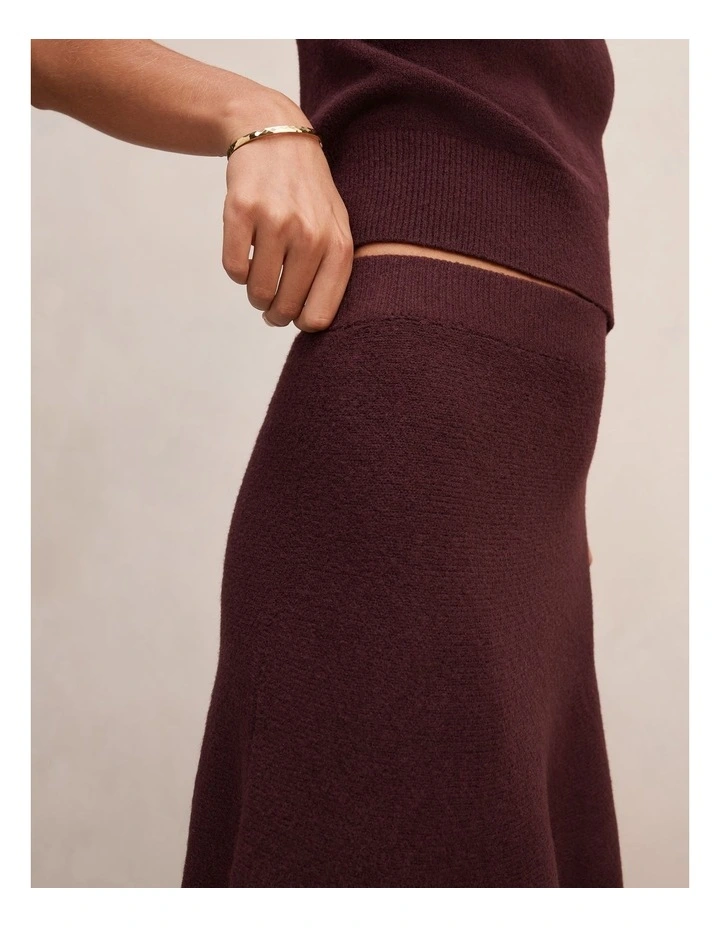 Elliotte Knitted Full Midi Skirt in Plum image 4