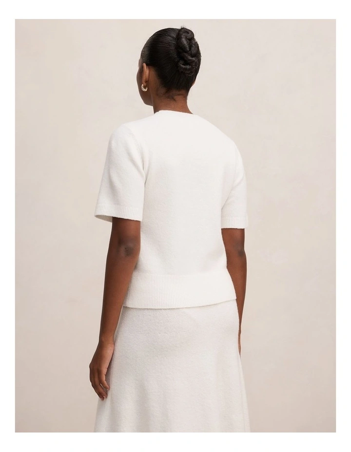 Elliotte Knitted T-shirt in White image 2