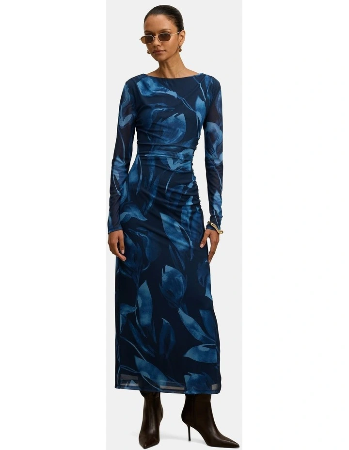 Alannah Printed Midi Dress in Navy image 3