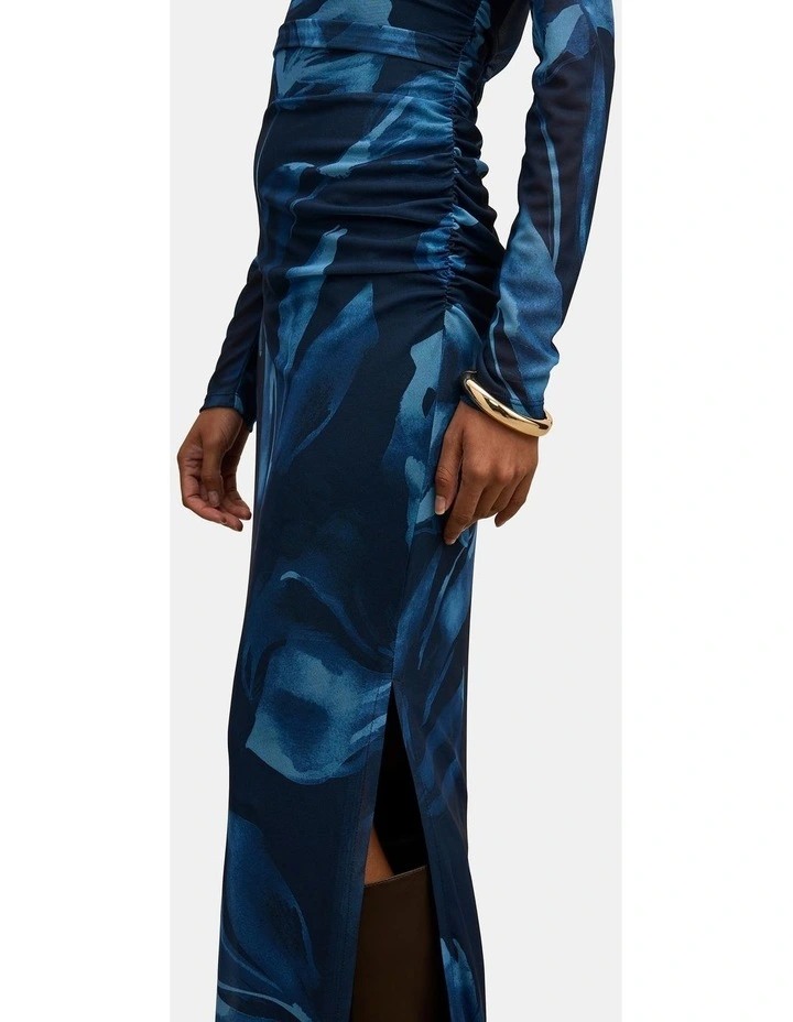 Alannah Printed Midi Dress in Navy image 4