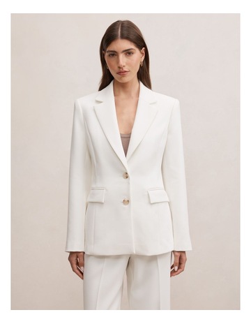 Porcelain Suit colour