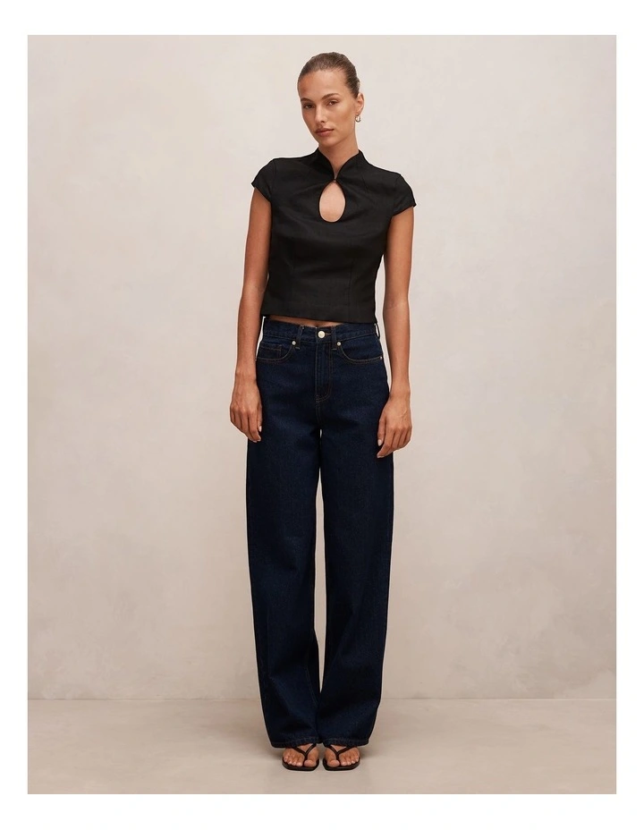 Ayla Keyhole Linen Top in Black image 5