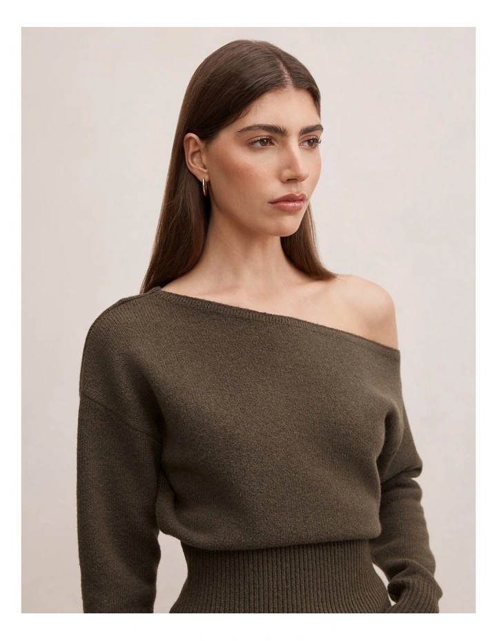 Emerson Asymmetrical Jumper in Green image 4