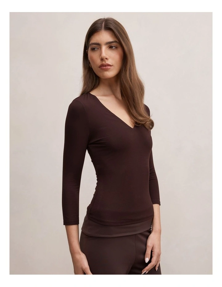 Tia V-Neck 3/4 Sleeves Top in Brown image 3