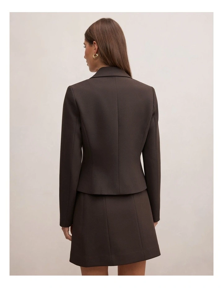 Andie Fitted Blazer in Chocolate image 2
