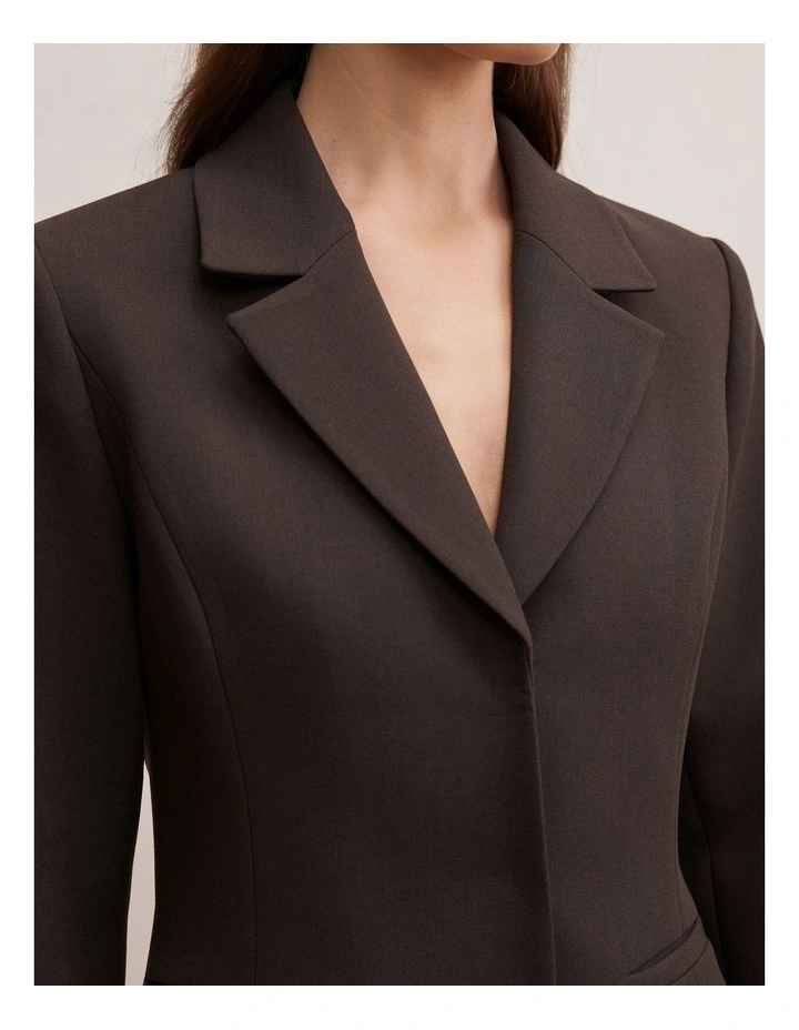 Andie Fitted Blazer in Chocolate image 4