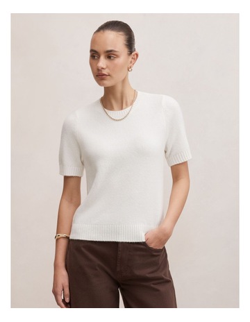 Cream colour