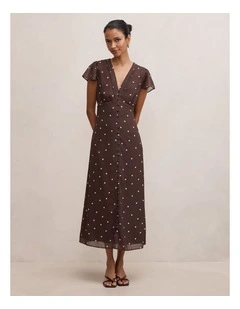 Ardelia Flutter Sleeves Midi Dress in Brown