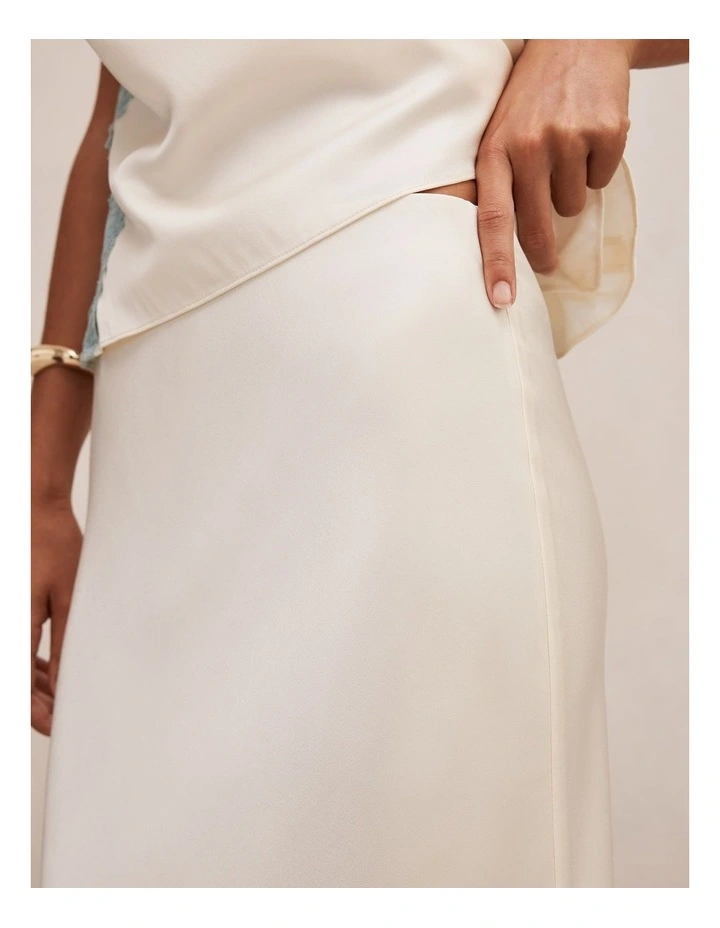 Adele Lace Trim Midi Skirt in Cream image 4