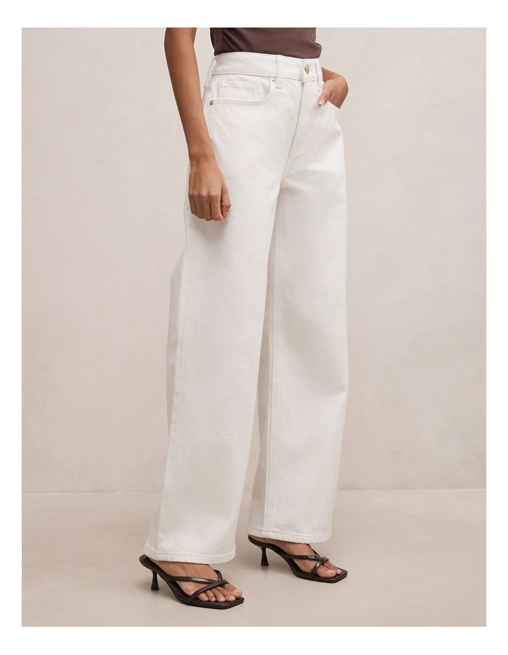 Nicki Mid Rise Straight Jeans in White image 3