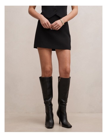 Black colour
