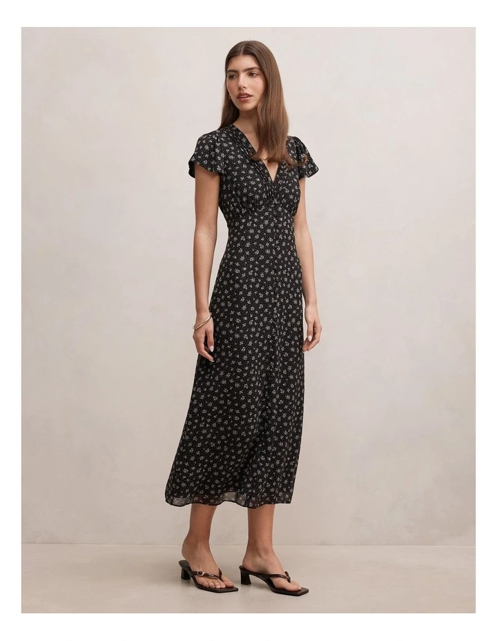 Ardelia Flutter Sleeves Midi Dress in Black image 3