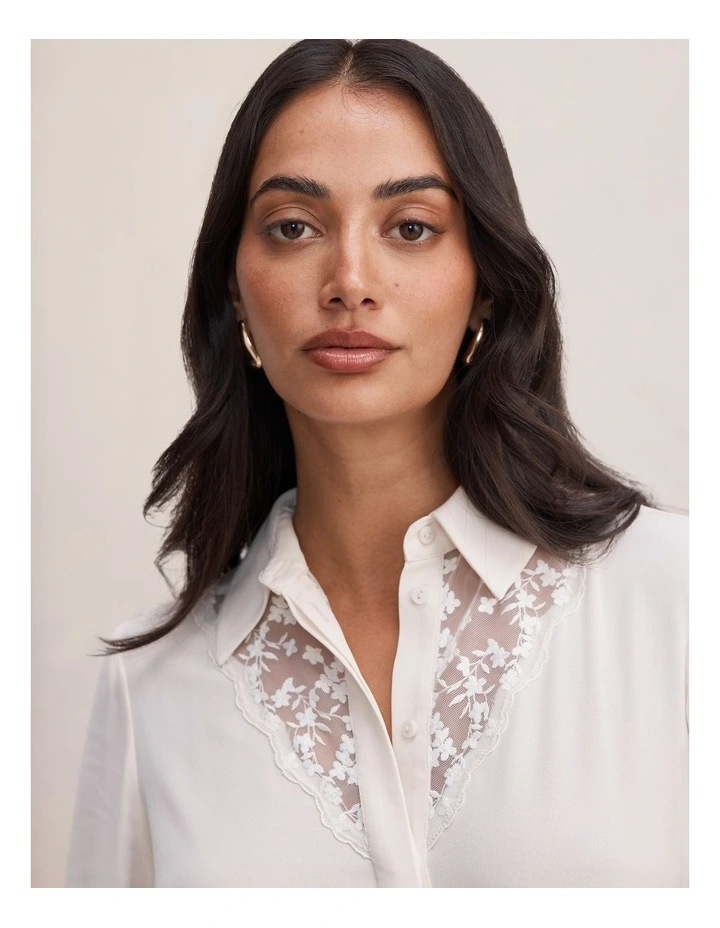 Hannah Lace Trim Shirt in White image 4