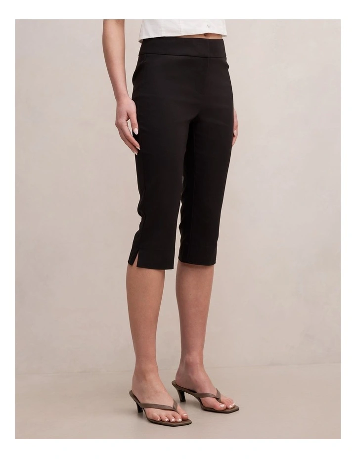 Alex Knee Length Capri Pants in Black image 3