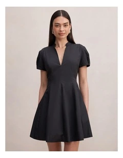 Clover Puff Sleeves Mini Dress in Black