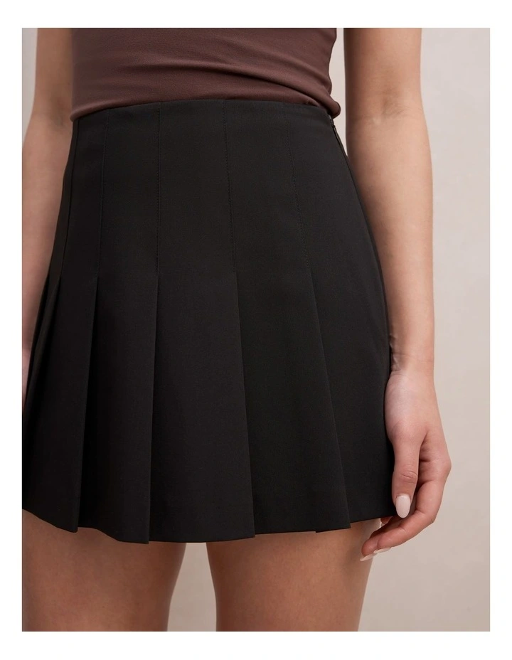 Tara Pleated Skort in Black image 4