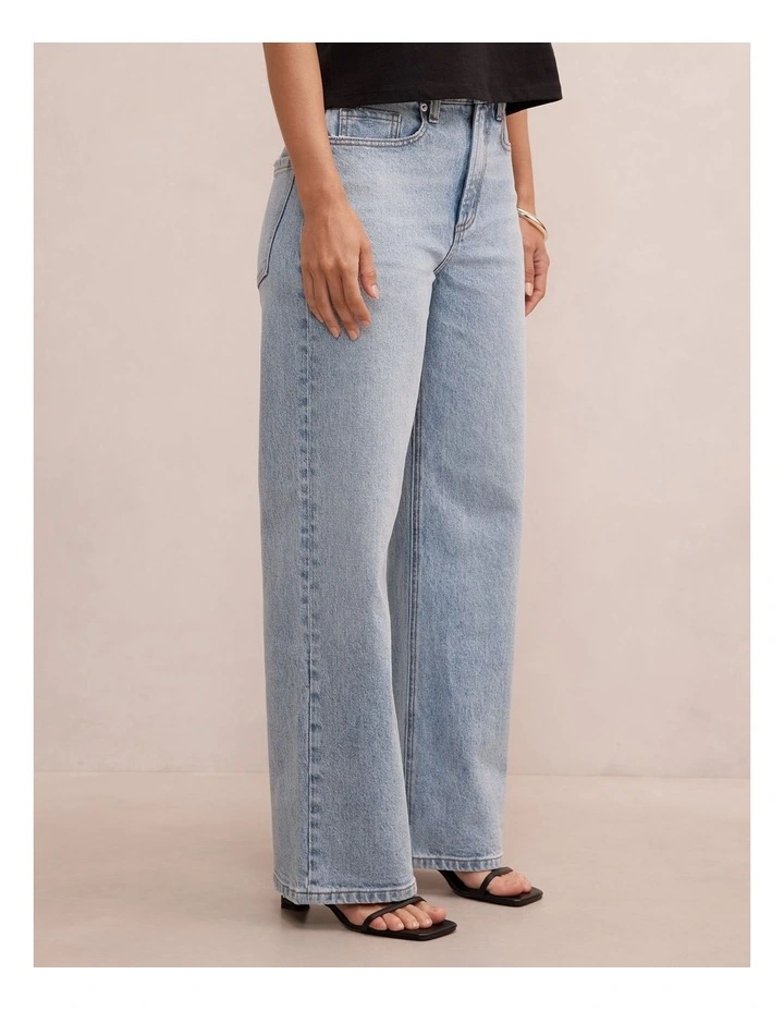 Nicki Mid Rise Straight Jeans in Blue image 3