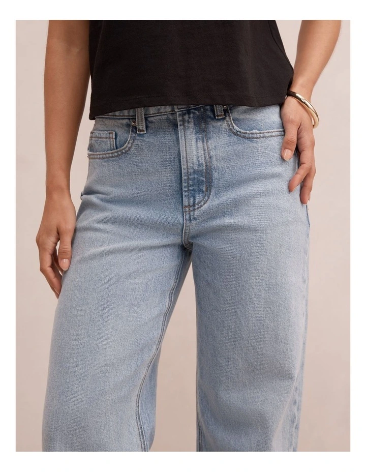 Nicki Mid Rise Straight Jeans in Blue image 4