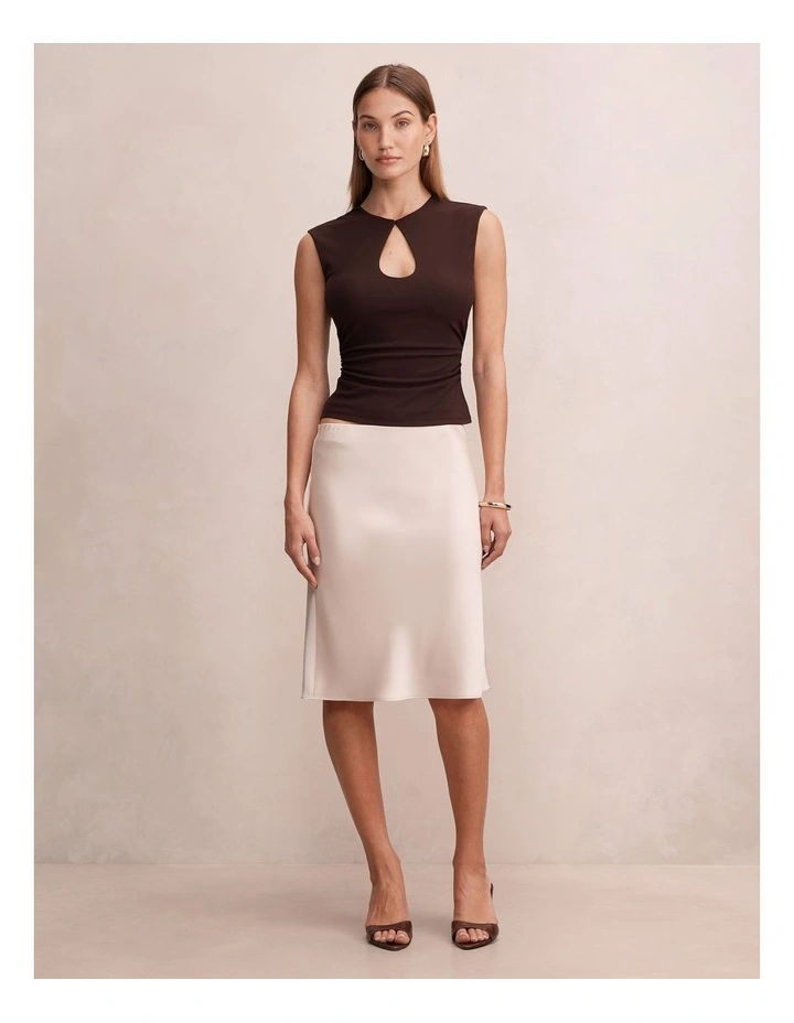 Arlette Keyhole Mesh Top in Chocolate image 5