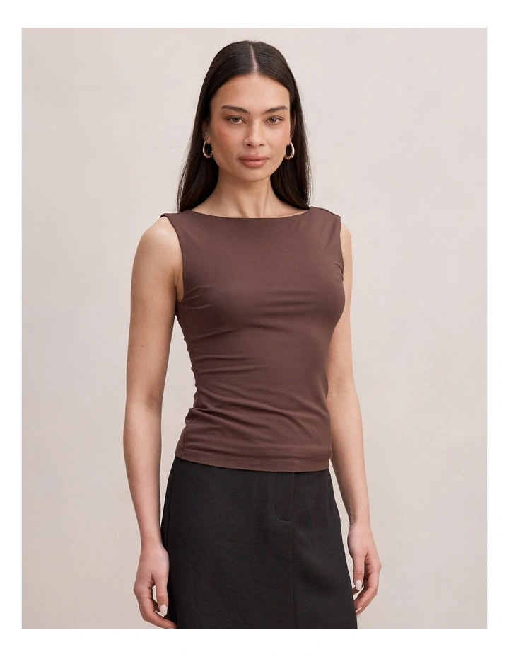 Bonnie Scoop Back Tank Top in Chocolate image 3
