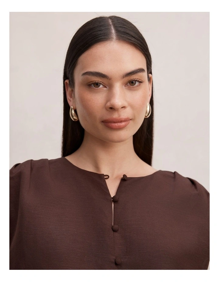Naia Bubble Hem Top in Brown image 4