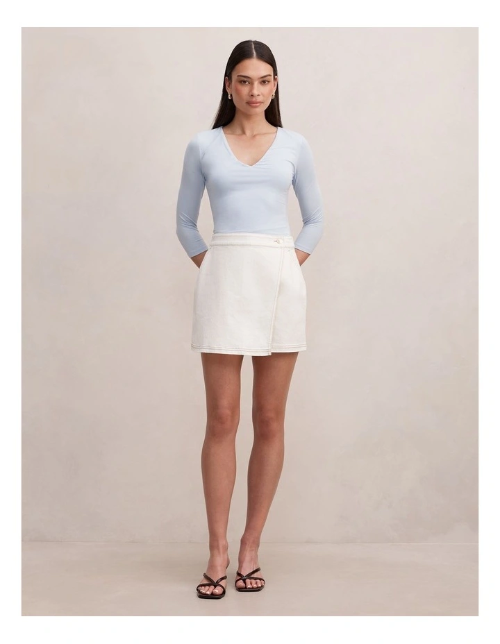 Jessie Denim Skorts in White image 5