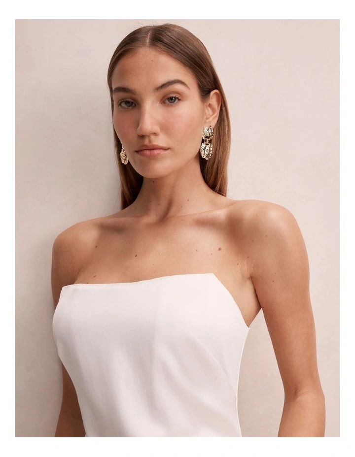 Ivana Strapless Midi Dress in White image 4