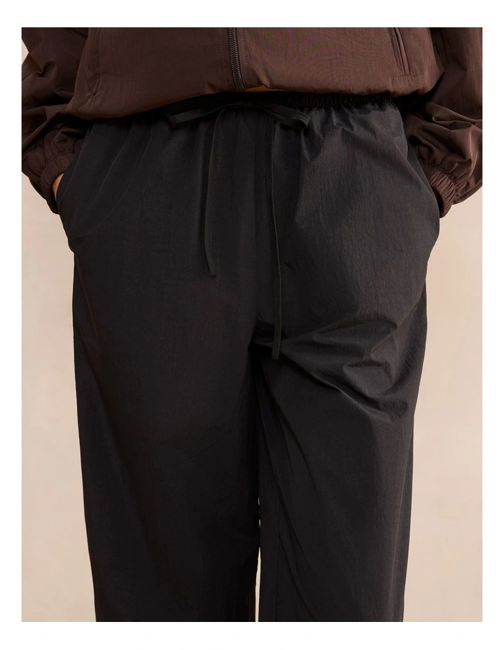 Billie Elastic Waist Wide Leg Pants in Black image 4