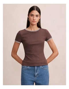 Rosie Tipped Trim Short Sleeves T-shirt in Brown
