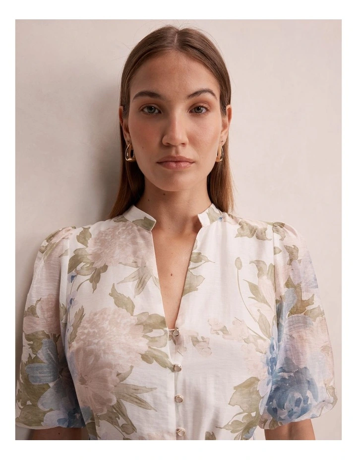 Irena Printed Midi Dress In Floral image 4