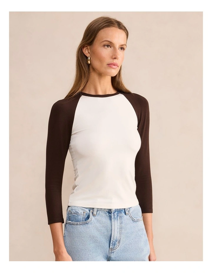 Sasha Contrast Raglan Sleeves Top in Cream image 3
