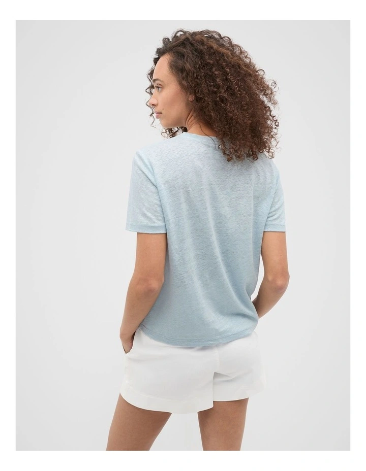 Linen Neat Tee in Bluebell image 2