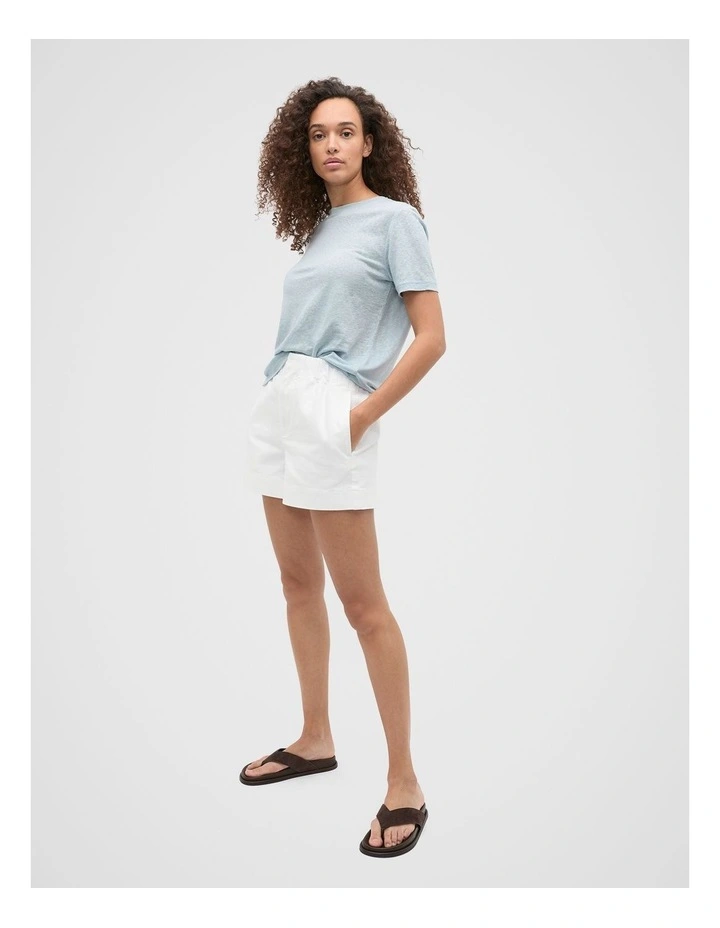 Linen Neat Tee in Bluebell image 3