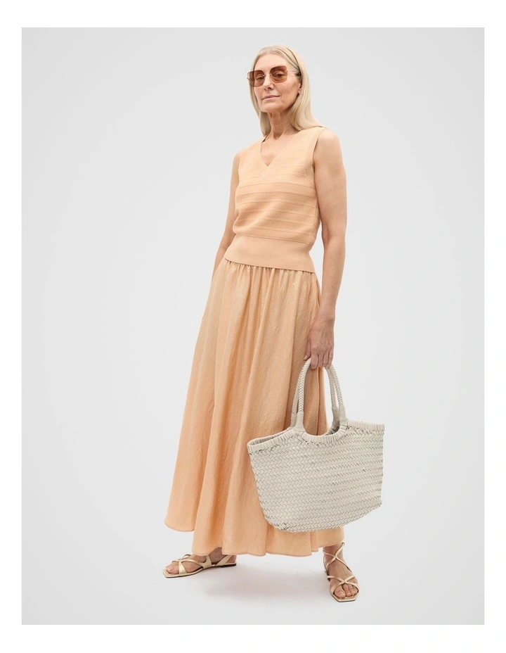Textured Knit Vest in Apricot image 3