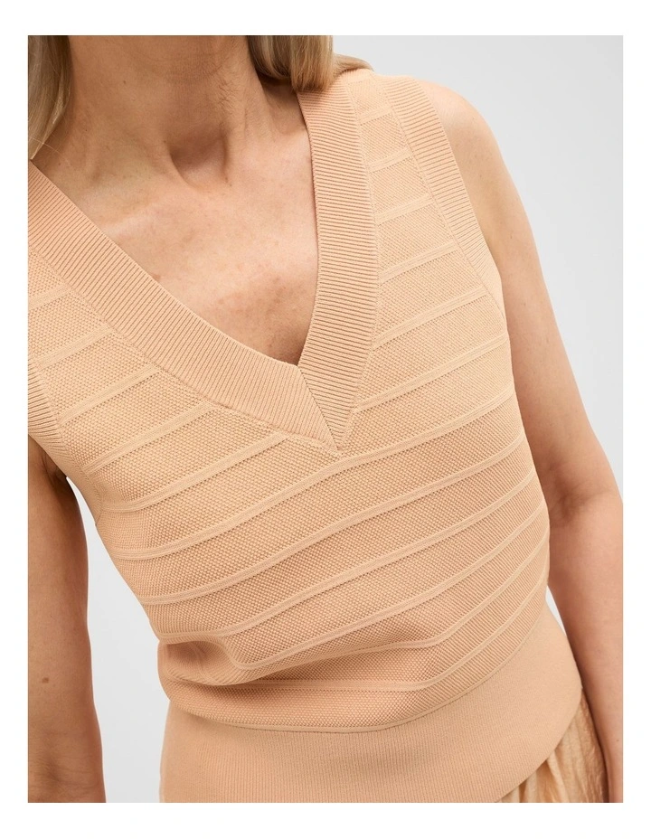 Textured Knit Vest in Apricot image 4