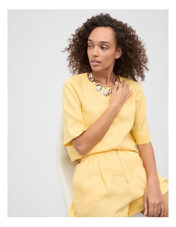 Buttercup colour