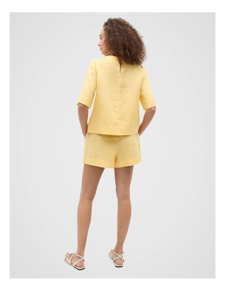 Core Linen Tee in Buttercup image 2
