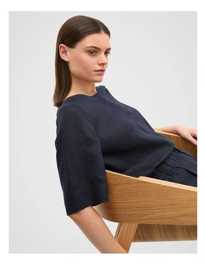 Core Linen Tee in Twilight Blue image 4