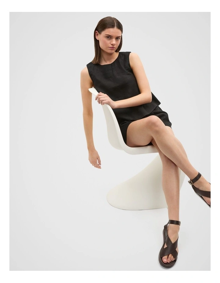 Core Linen Shell Top in Black image 3