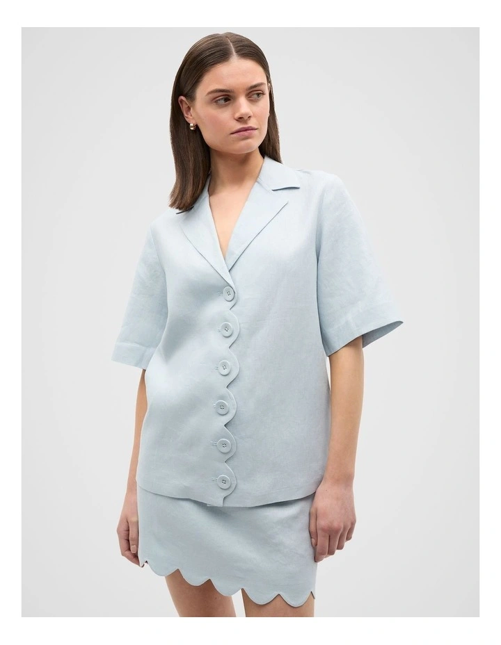 Linen Scallop Shirt in Bluebell image 1
