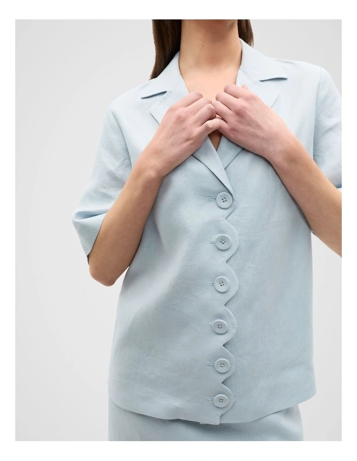 Linen Scallop Shirt in Bluebell image 4