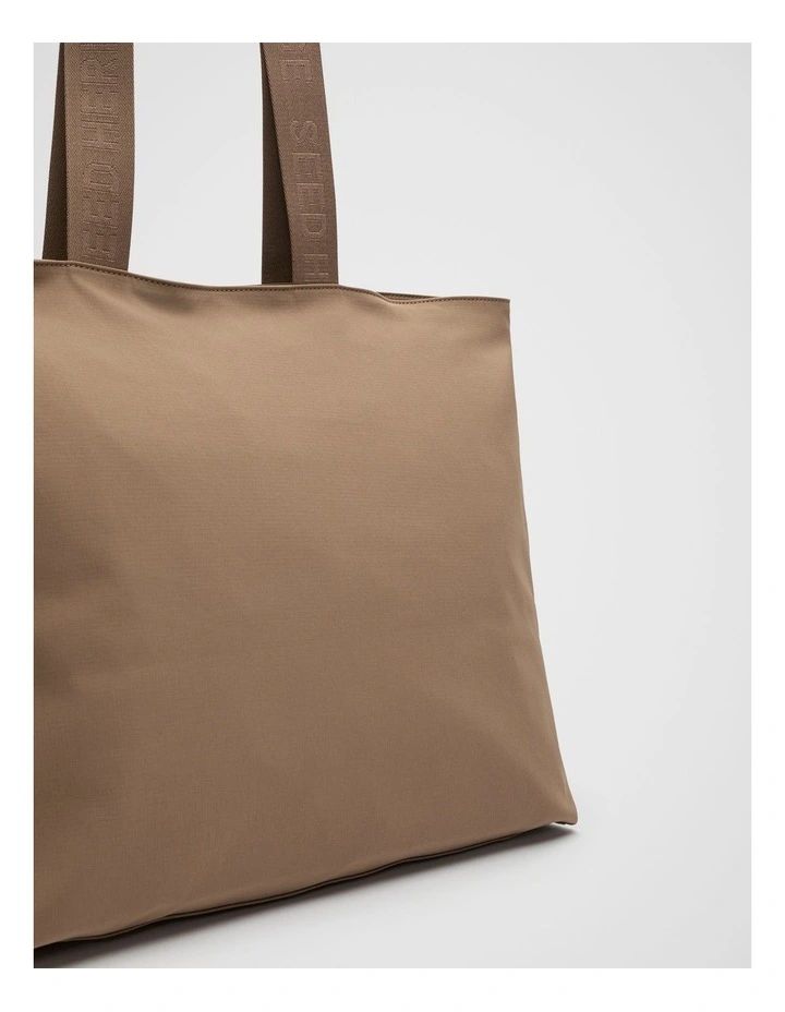 Daily Tote in Pinecone image 3