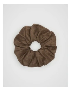 Large Scrunchie in Pinecone